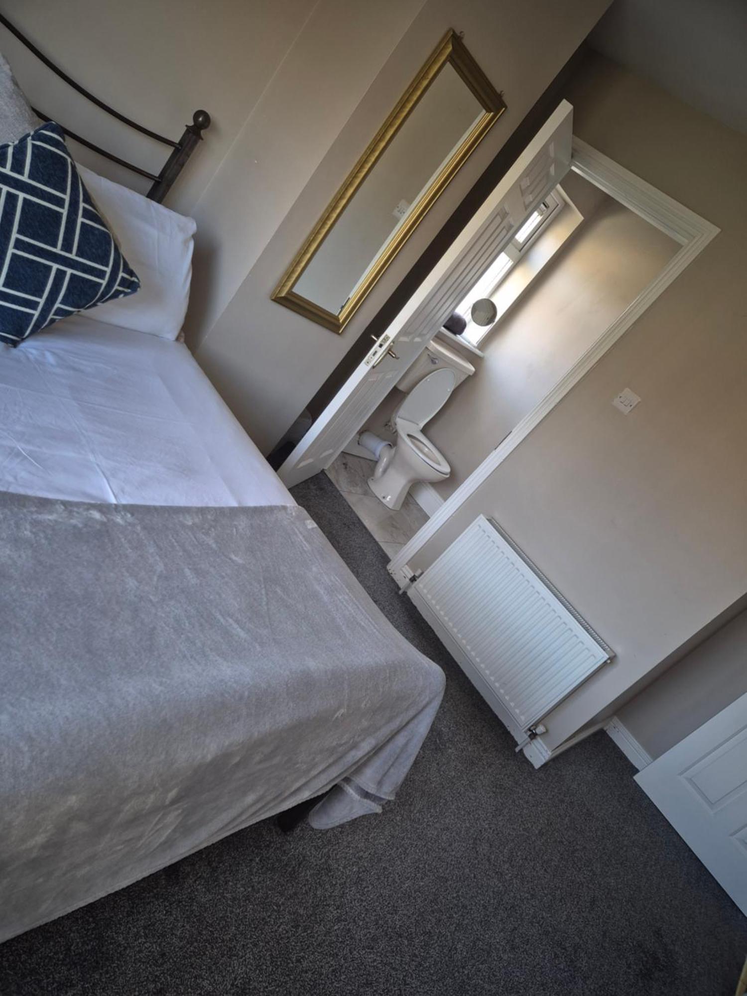 Dun Eoin Carrigaline Hotell Exteriör bild